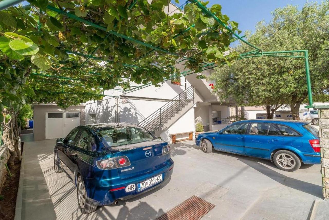 Apartments Villa Odesa With Shared Pool Zadar Exterior photo